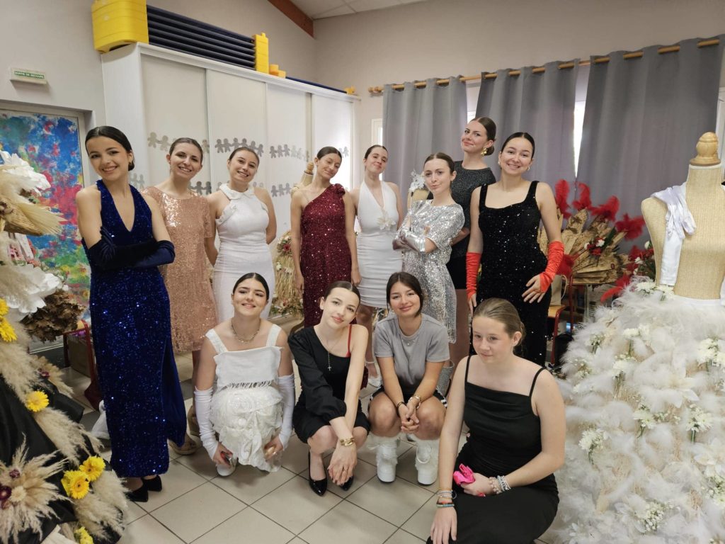 Show floral haute-couture